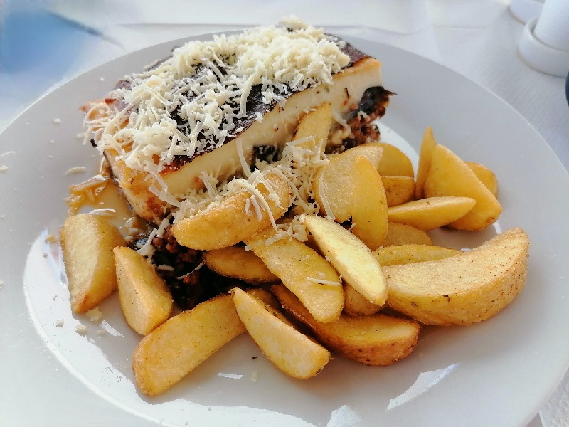 Grčka-musaka Neipori-hrana-taverne