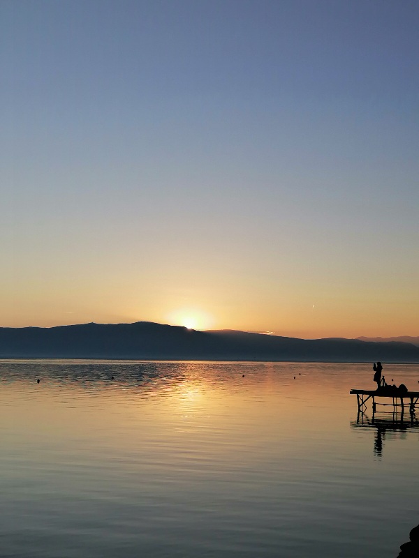 Ohridsko-jezero-sunset Jesenja putovanja predlozi
