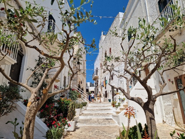 Ostuni-stari-grad Pulja samostalno putovanje
