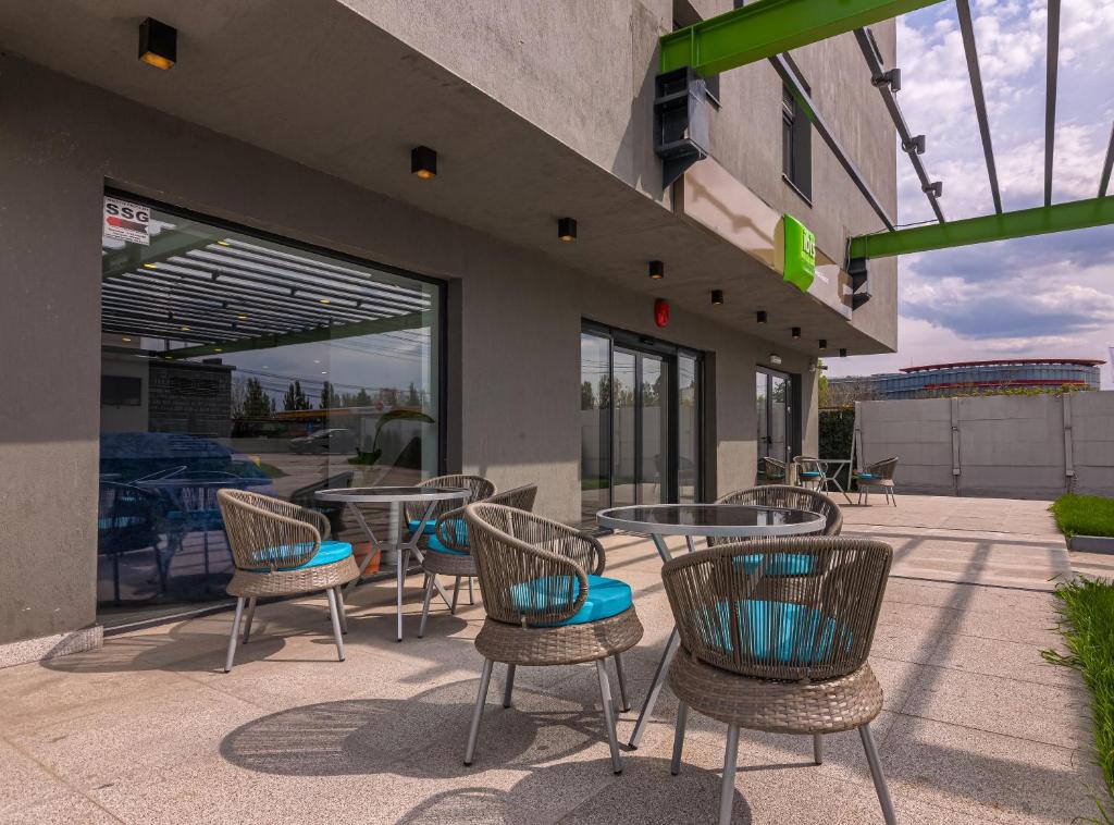 Ibis Styles Bucharest Airport