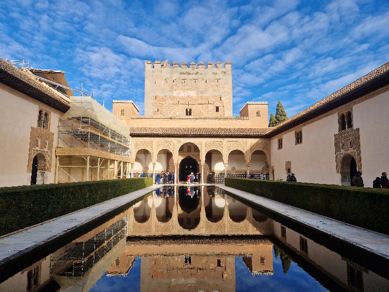Alhambra-mavarska-arhitektura Alhambra Andaluzija